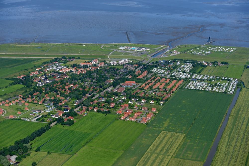 Wurster Nordseeküste aus der Vogelperspektive: Dorf - Ansicht von Dorumer Neufeld in Wurster Nordseeküste im Bundesland Niedersachsen