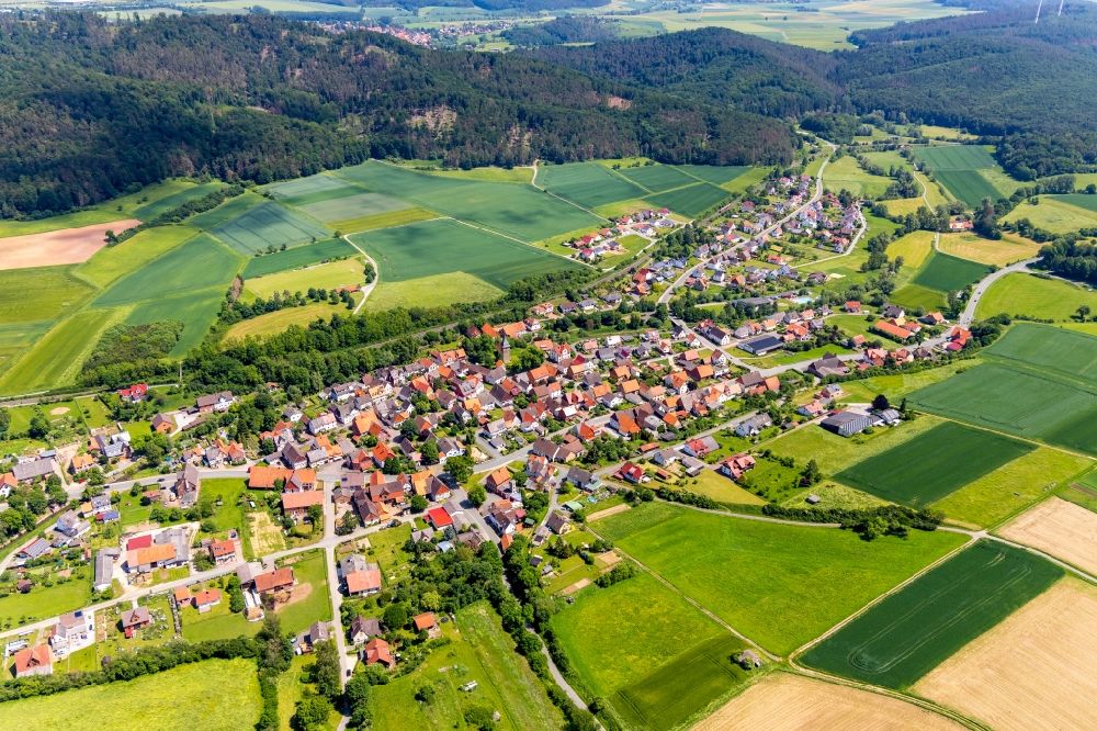 Ehringen von oben - Dorf - Ansicht in Ehringen im Bundesland Hessen, Deutschland