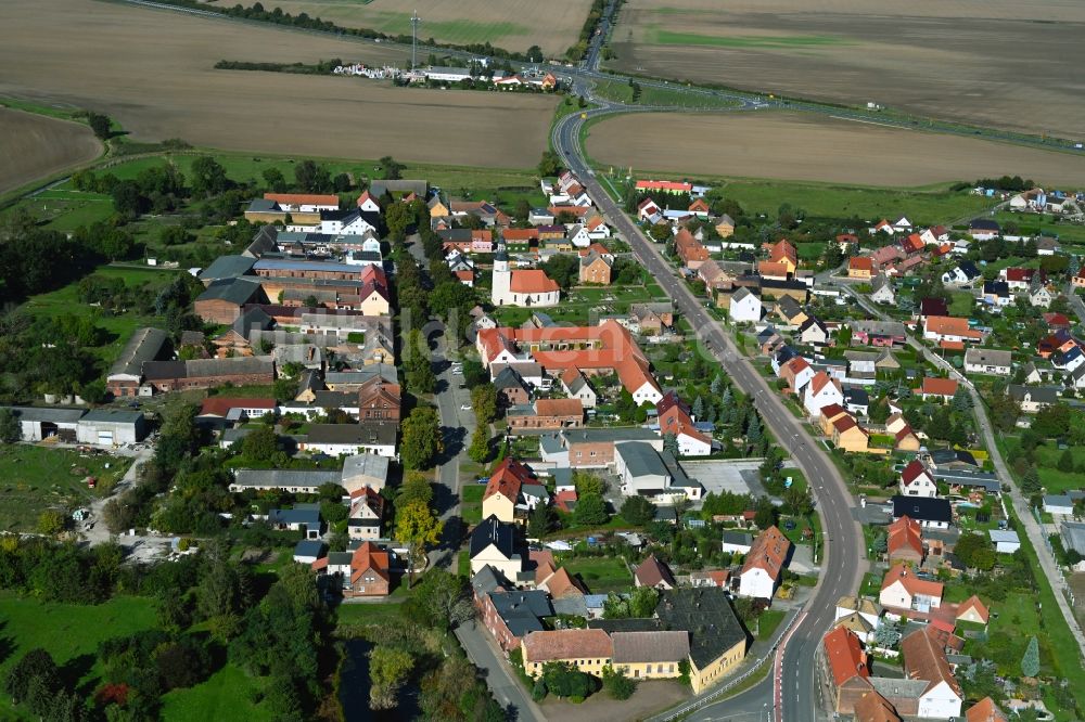 Luftaufnahme Eutzsch - Dorf - Ansicht in Eutzsch im Bundesland Sachsen-Anhalt, Deutschland