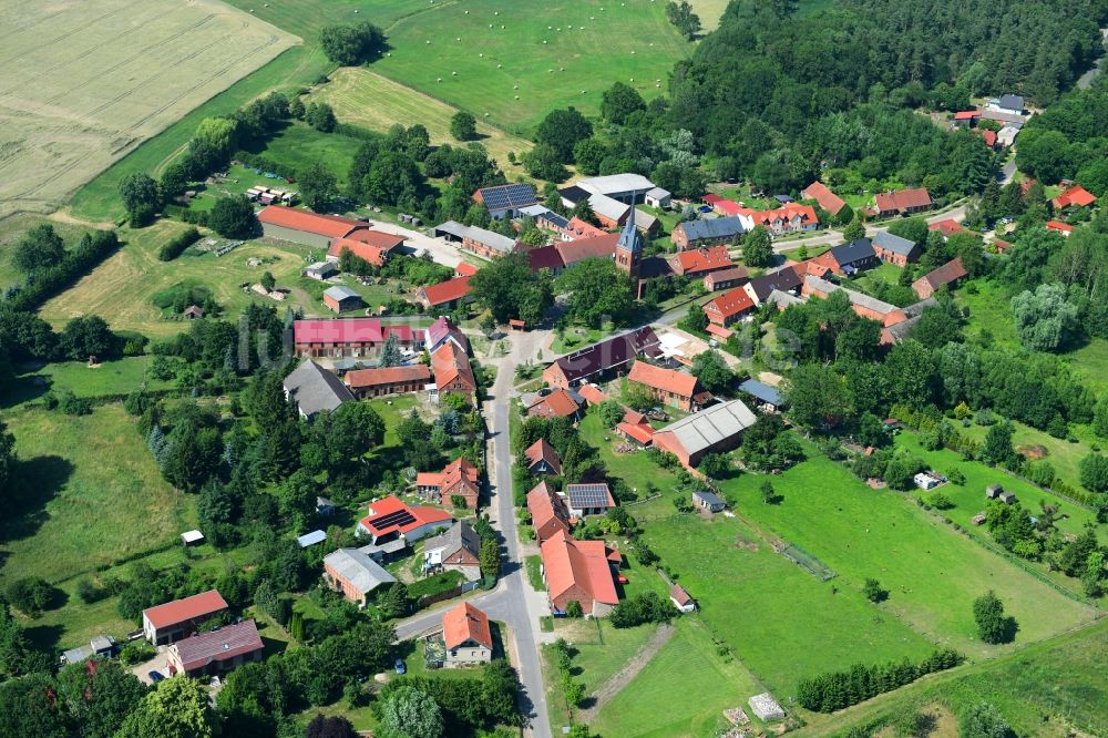 Groß Woltersdorf aus der Vogelperspektive: Dorf - Ansicht in Groß Woltersdorf im Bundesland Brandenburg, Deutschland