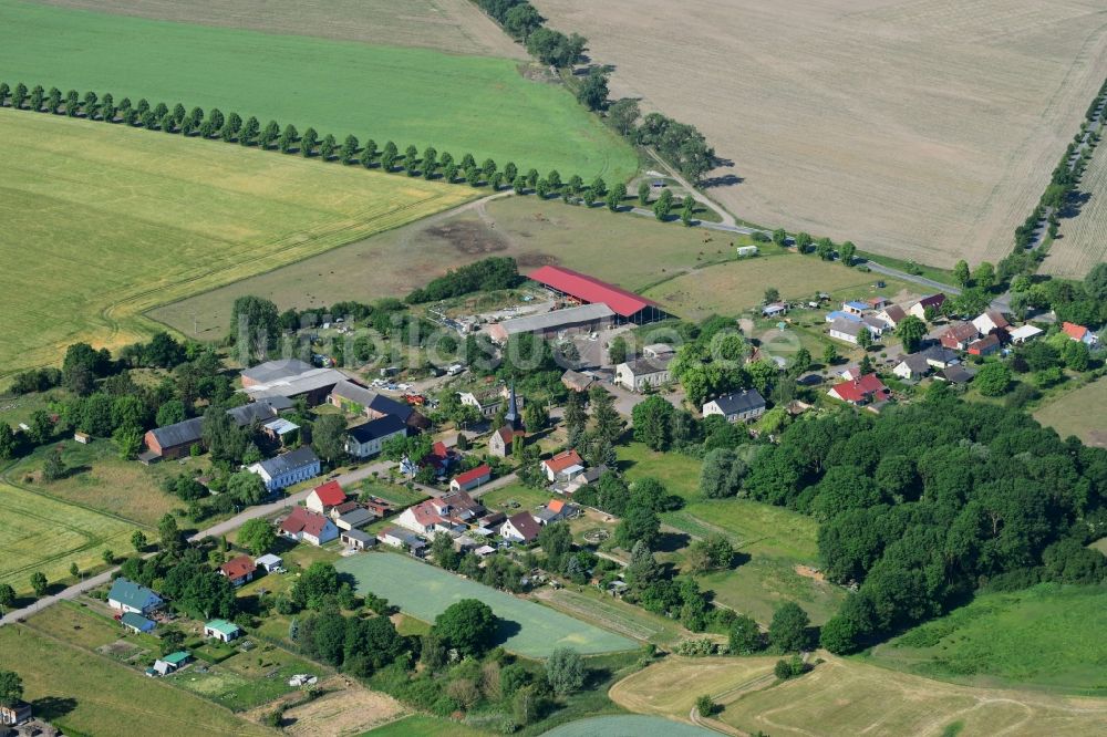 Küdow von oben - Dorf - Ansicht in Küdow im Bundesland Brandenburg, Deutschland