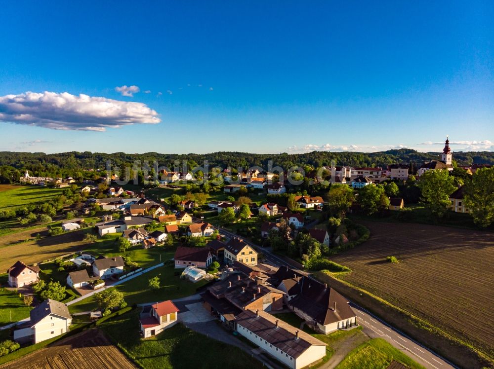 Luftaufnahme Kirchberg an der Raab - Dorf - Ansicht in Kirchberg an der Raab in Steiermark, Österreich