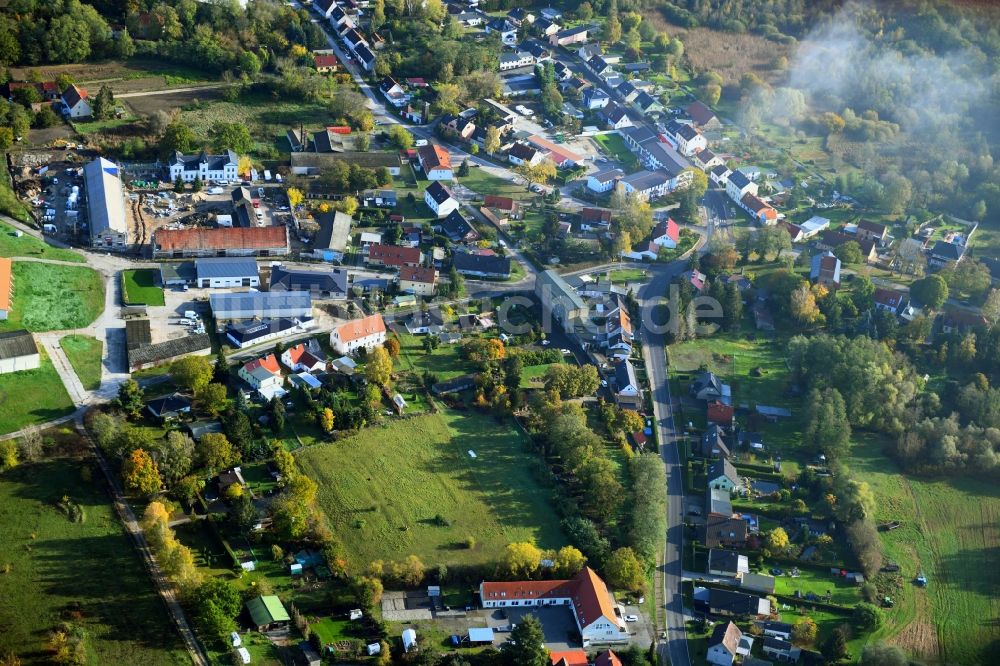 Klein Kreutz aus der Vogelperspektive: Dorf - Ansicht in Klein Kreutz im Bundesland Brandenburg, Deutschland