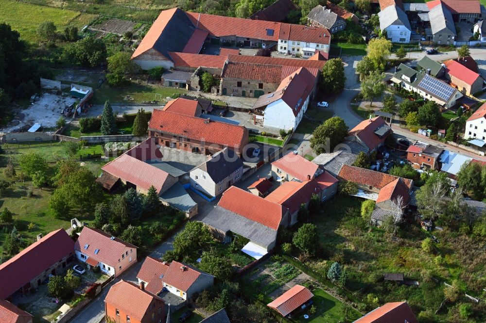 Klinze von oben - Dorf - Ansicht in Klinze im Bundesland Sachsen-Anhalt, Deutschland