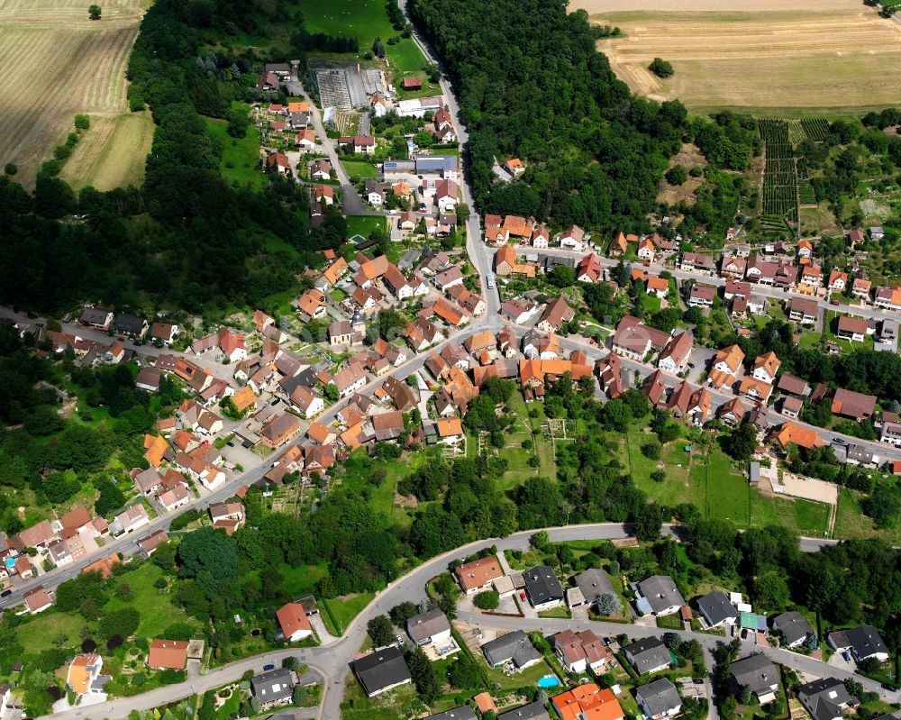 Leonbronn aus der Vogelperspektive: Dorf - Ansicht in Leonbronn im Bundesland Baden-Württemberg, Deutschland