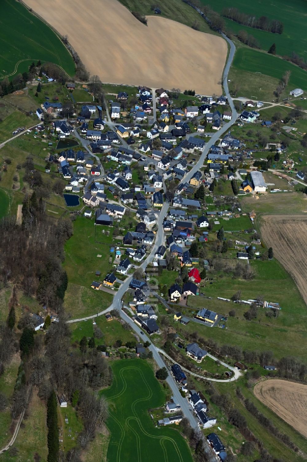 Luftaufnahme Lichtenbrunn - Dorf - Ansicht Lichtenbrunn im Bundesland Thüringen, Deutschland
