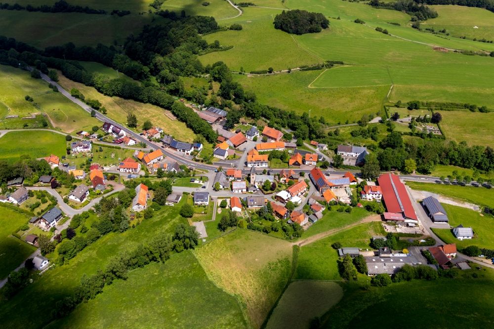 Neerdar von oben - Dorf - Ansicht in Neerdar im Bundesland Hessen, Deutschland
