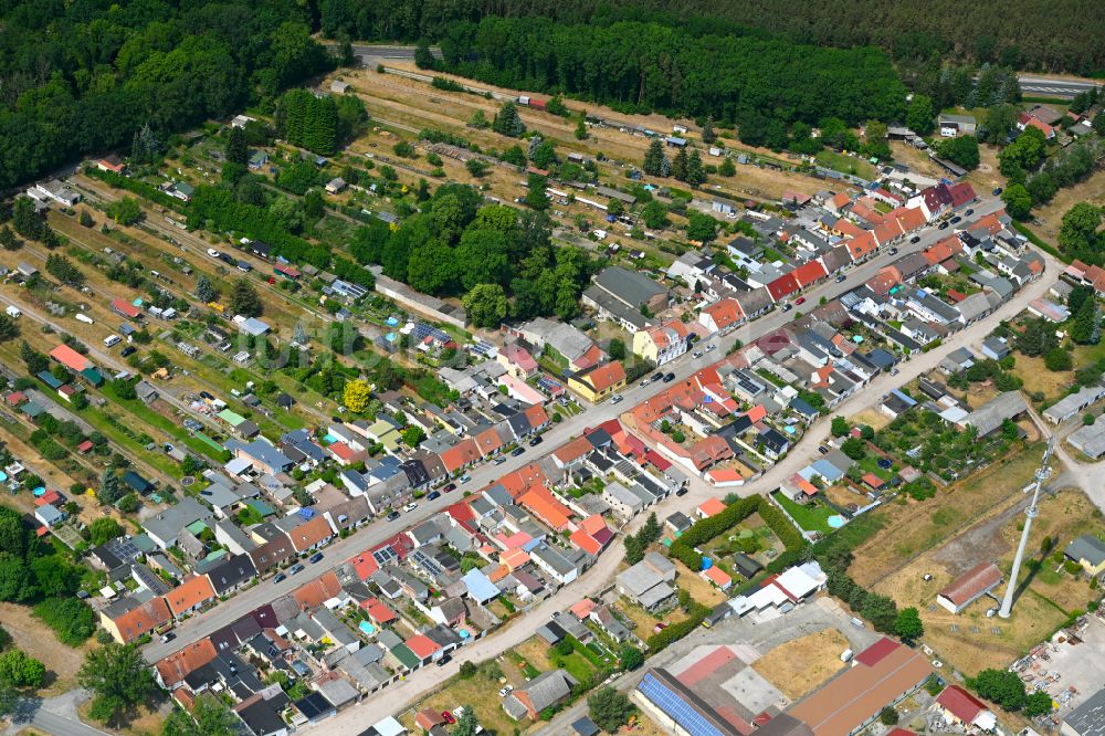 Luftaufnahme Neu Friedrichsdorf - Dorf - Ansicht in Neu Friedrichsdorf im Bundesland Brandenburg, Deutschland