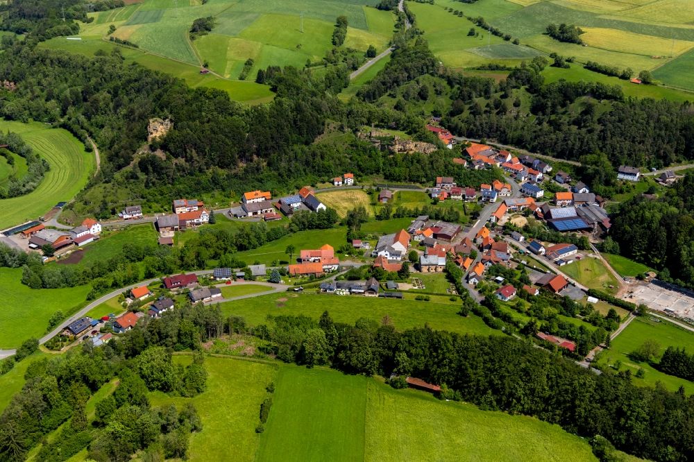 Ober-Werbe aus der Vogelperspektive: Dorf - Ansicht in Ober-Werbe im Bundesland Hessen, Deutschland