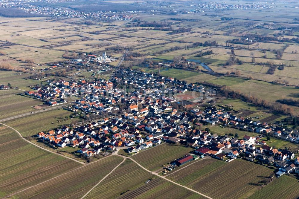 Luftbild Erpolzheim - Dorf - Ansicht am Rande von Feldern in Erpolzheim im Bundesland Rheinland-Pfalz