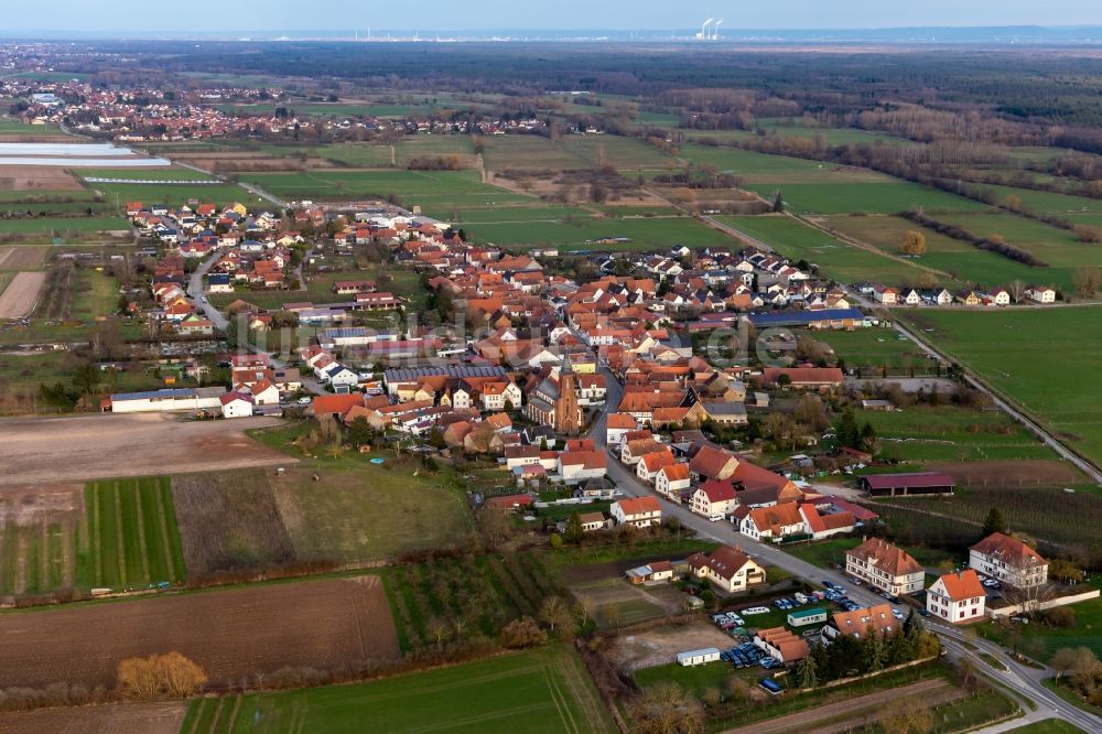 Luftbild Schweighofen - Dorf - Ansicht am Rande von Feldern in Schweighofen im Bundesland Rheinland-Pfalz, Deutschland