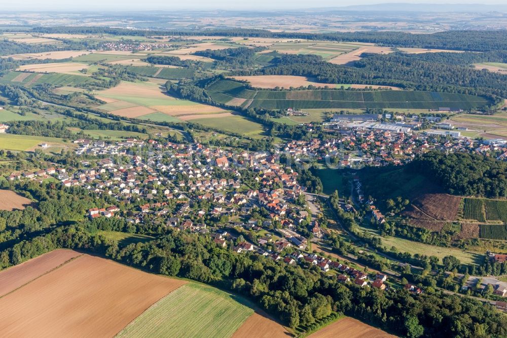 Zaberfeld von oben - Dorf - Ansicht am Rande von Feldern in Zaberfeld im Bundesland Baden-Württemberg, Deutschland