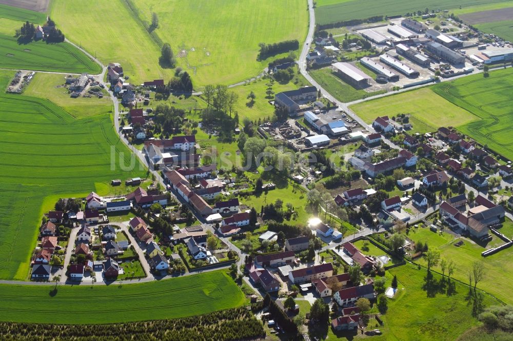 Welxande von oben - Dorf - Ansicht am Rande von landwirtschaftlichen Feldern in Welxande im Bundesland Sachsen, Deutschland