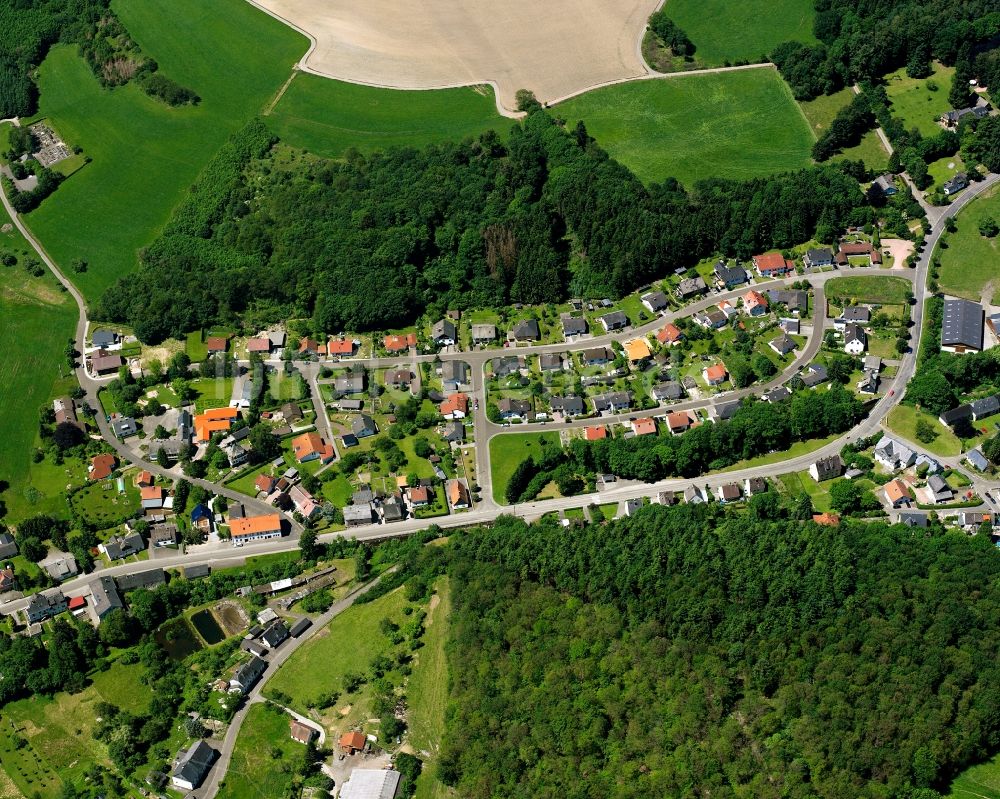 Luftaufnahme Abentheuer - Dorf - Ansicht am Rande Waldgebieten in Abentheuer im Bundesland Rheinland-Pfalz, Deutschland