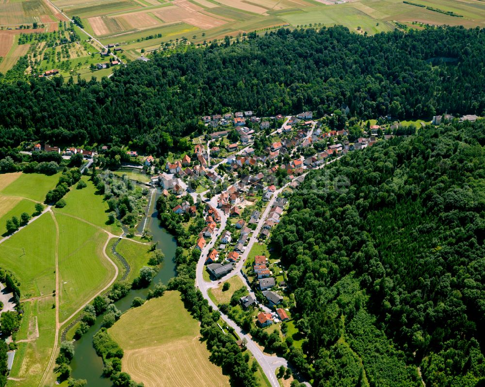Bad Niedernau aus der Vogelperspektive: Dorf - Ansicht am Rande von Waldgebieten in Bad Niedernau im Bundesland Baden-Württemberg, Deutschland