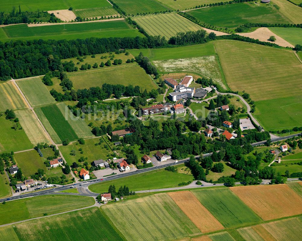 Luftaufnahme Bad Sebastiansweiler - Dorf - Ansicht am Rande von Waldgebieten in Bad Sebastiansweiler im Bundesland Baden-Württemberg, Deutschland