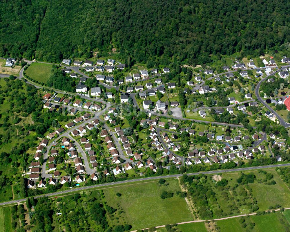 Luftaufnahme Buchenau - Dorf - Ansicht am Rande von Waldgebieten in Buchenau im Bundesland Rheinland-Pfalz, Deutschland