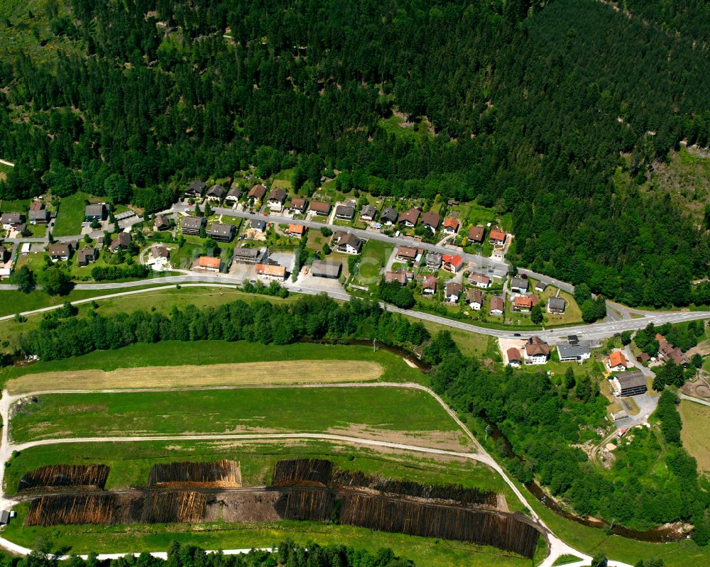 Luftaufnahme Christophshof - Dorf - Ansicht am Rande von Waldgebieten in Christophshof im Bundesland Baden-Württemberg, Deutschland