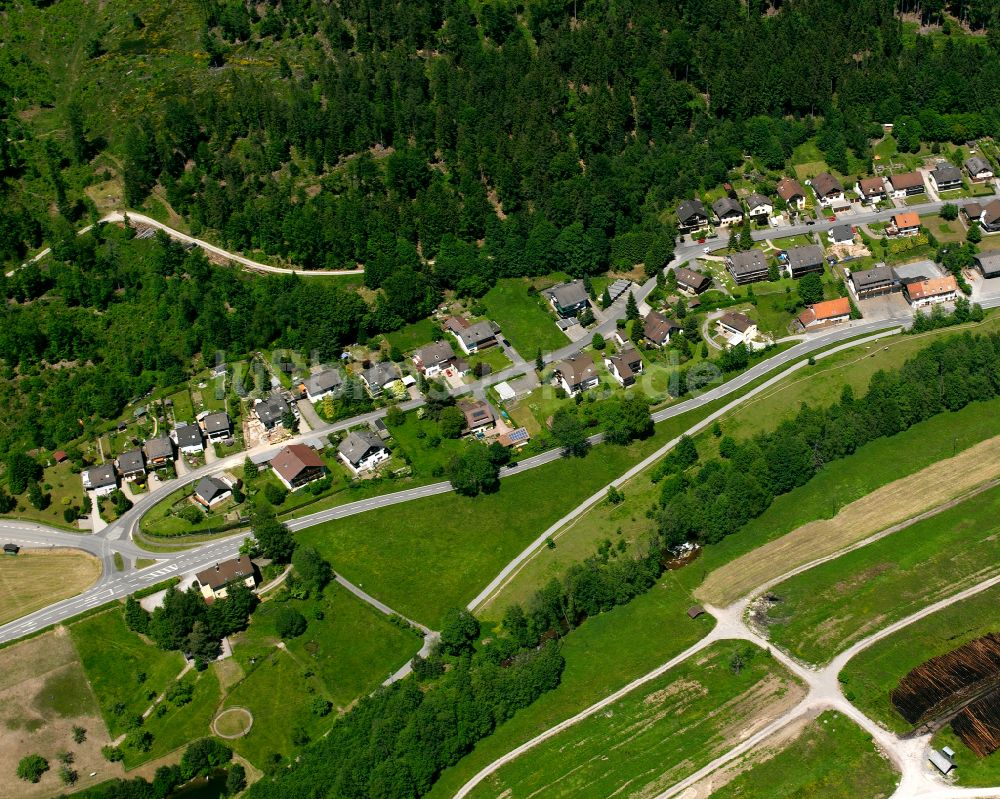Luftaufnahme Christophshof - Dorf - Ansicht am Rande von Waldgebieten in Christophshof im Bundesland Baden-Württemberg, Deutschland
