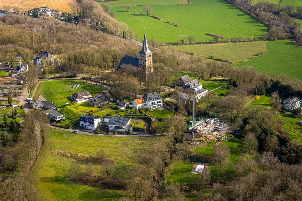 Luftbild Elten - Dorf - Ansicht am Rande von Waldgebieten in Elten im Bundesland Nordrhein-Westfalen, Deutschland