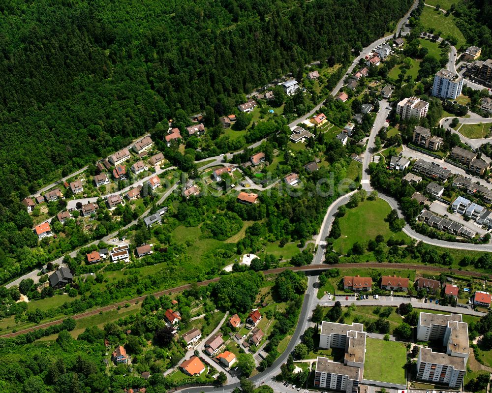 Luftaufnahme Emmingen - Dorf - Ansicht am Rande von Waldgebieten in Emmingen im Bundesland Baden-Württemberg, Deutschland