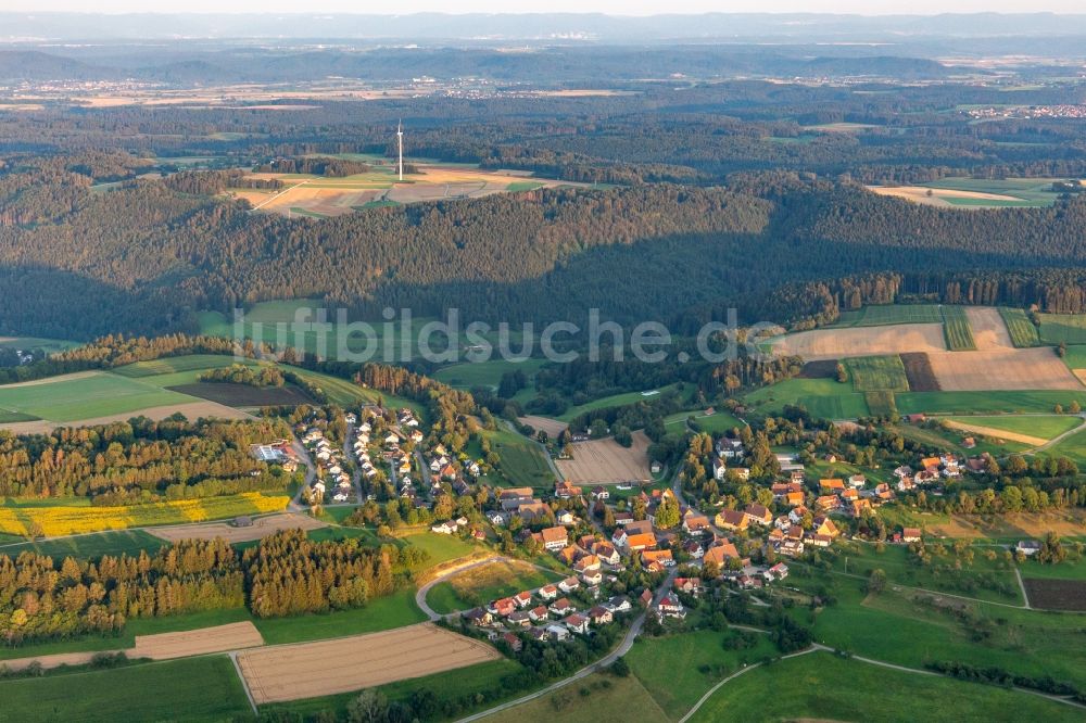 Fürnsal aus der Vogelperspektive: Dorf - Ansicht am Rande Waldgebieten in Fürnsal im Bundesland Baden-Württemberg, Deutschland