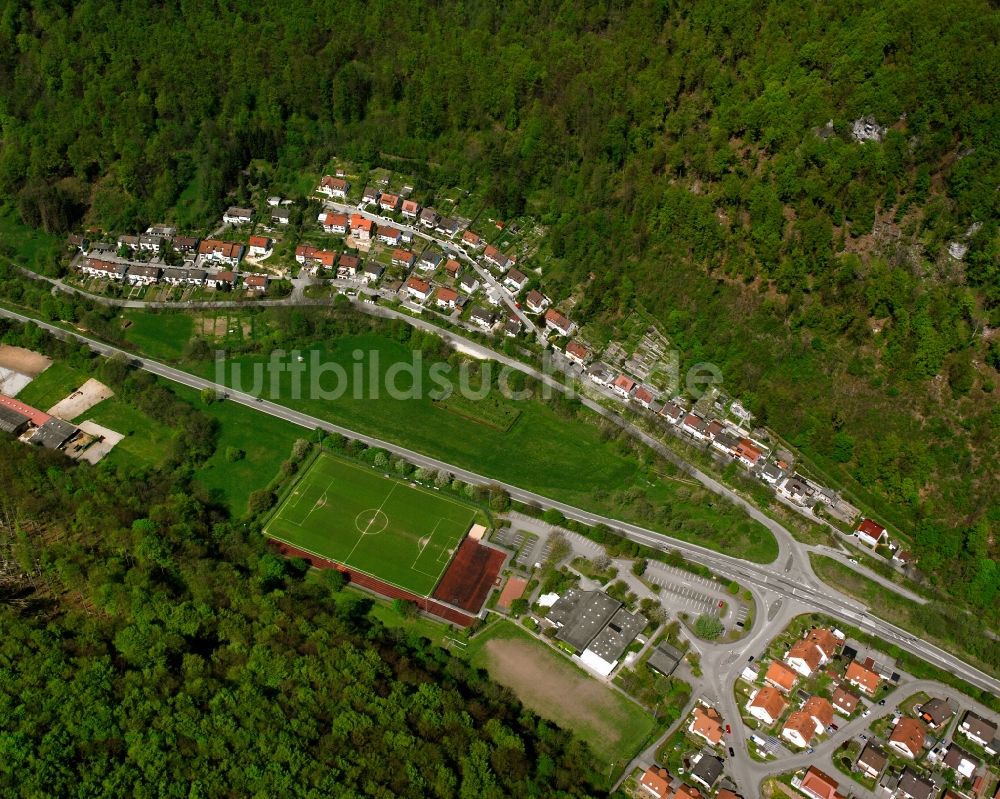 Luftaufnahme Geislingen an der Steige - Dorf - Ansicht am Rande Waldgebieten in Geislingen an der Steige im Bundesland Baden-Württemberg, Deutschland