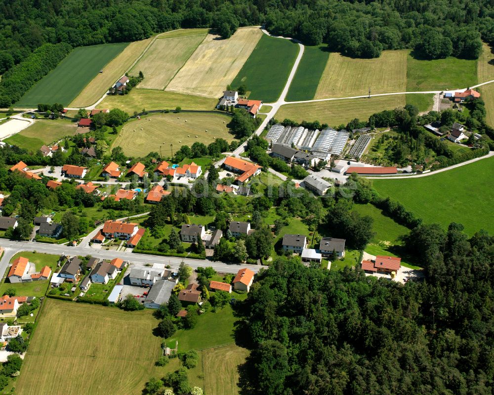 Luftbild Hart a.d.Alz - Dorf - Ansicht am Rande Waldgebieten in Hart a.d.Alz im Bundesland Bayern, Deutschland