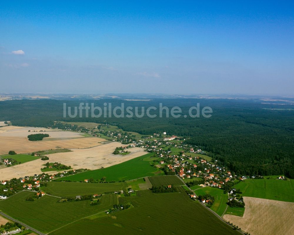 Hetzdorf von oben - Dorf - Ansicht am Rande Waldgebieten in Hetzdorf im Bundesland Sachsen, Deutschland