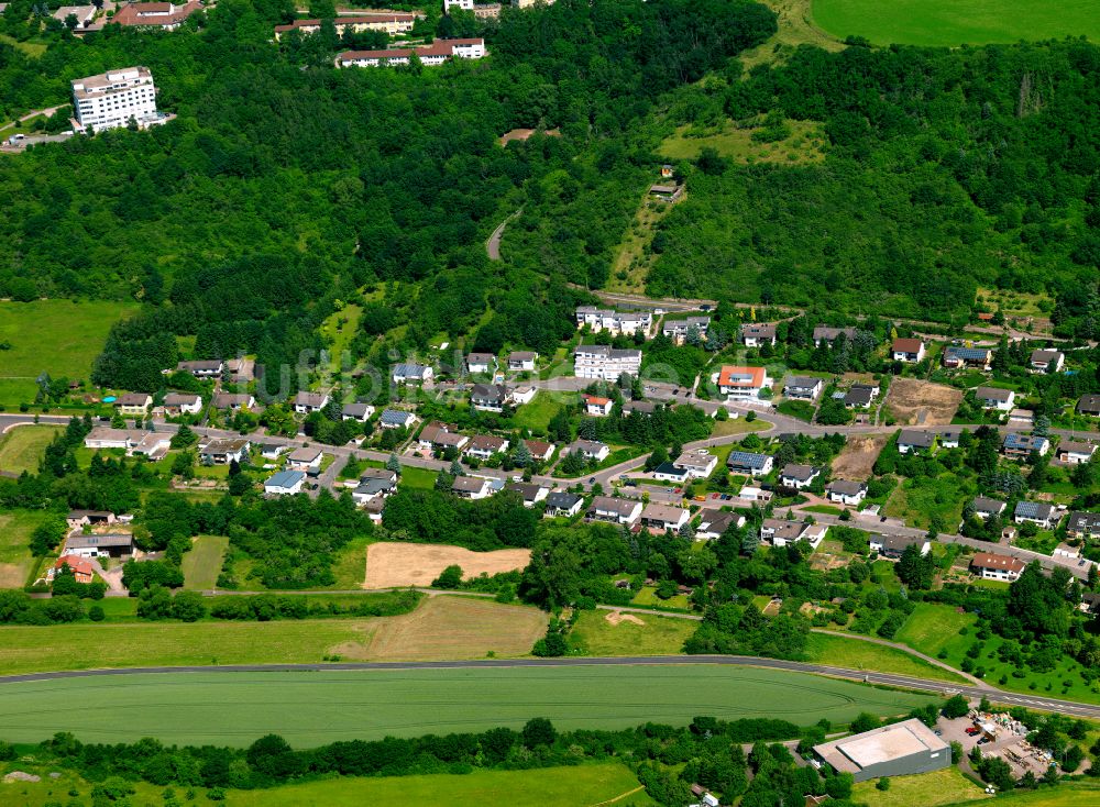 Luftaufnahme Inkeltalerhof - Dorf - Ansicht am Rande von Waldgebieten in Inkeltalerhof im Bundesland Rheinland-Pfalz, Deutschland