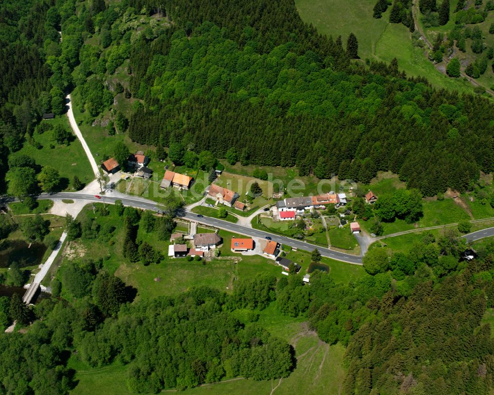 Luftbild Königshütte (Harz) - Dorf - Ansicht am Rande von Waldgebieten in Königshütte (Harz) im Bundesland Sachsen-Anhalt, Deutschland