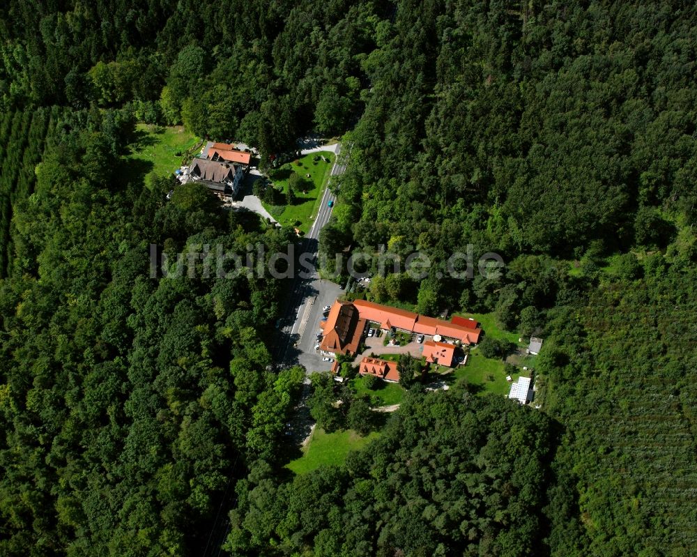 Luftaufnahme Mühlhausen/Thüringen - Dorf - Ansicht am Rande Waldgebieten in Mühlhausen im Bundesland Thüringen, Deutschland
