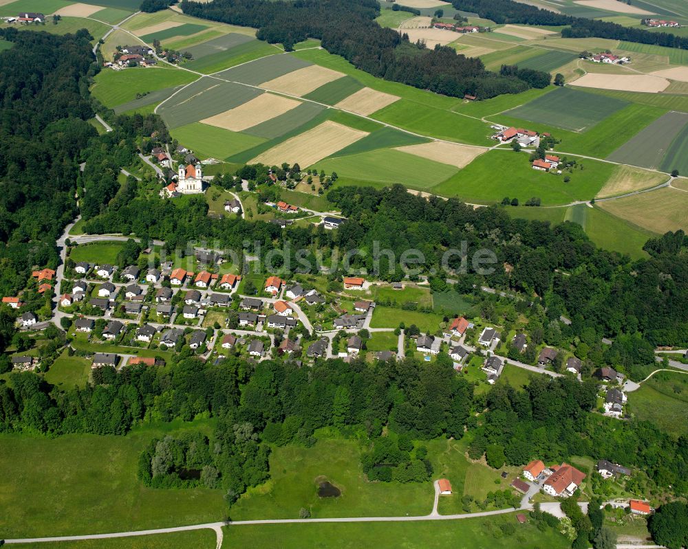 Luftaufnahme Moosbrunn - Dorf - Ansicht am Rande Waldgebieten in Moosbrunn im Bundesland Bayern, Deutschland