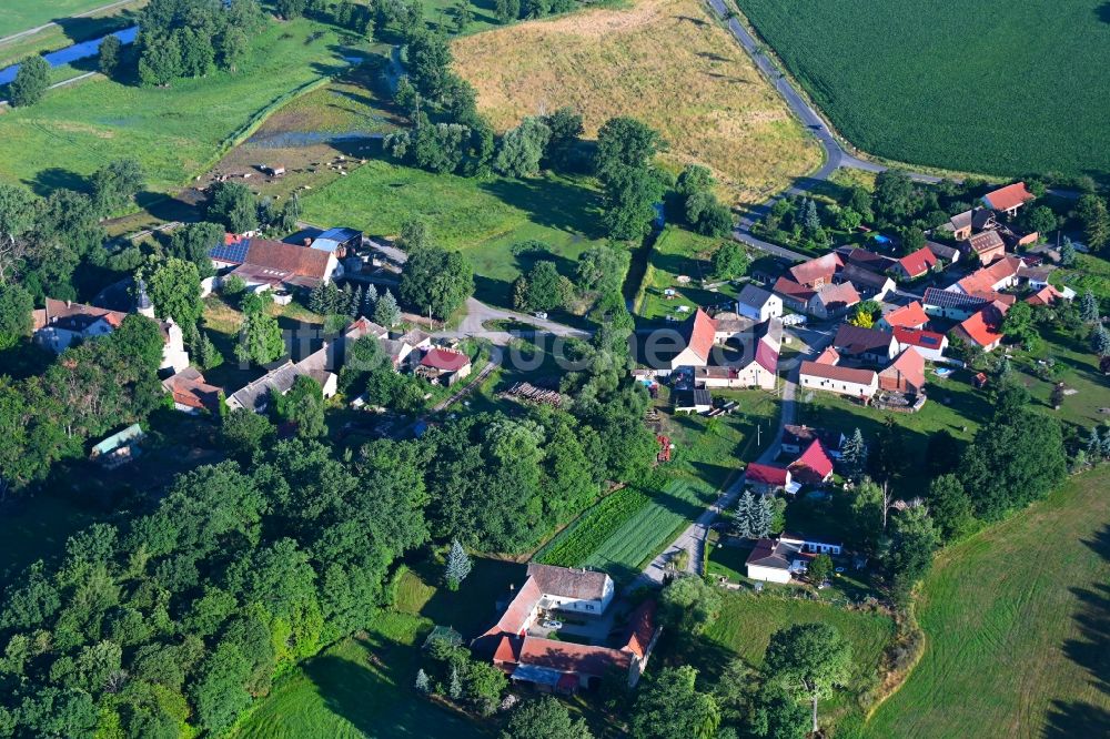 Luftbild Neudeck - Dorf - Ansicht am Rande Waldgebieten in Neudeck im Bundesland Brandenburg, Deutschland
