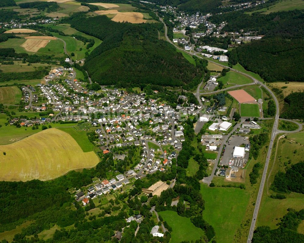 Niederwörresbach aus der Vogelperspektive: Dorf - Ansicht am Rande Waldgebieten in Niederwörresbach im Bundesland Rheinland-Pfalz, Deutschland