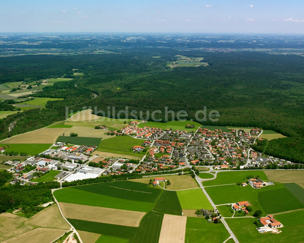 Luftbild Öd - Dorf - Ansicht am Rande Waldgebieten in Öd im Bundesland Bayern, Deutschland