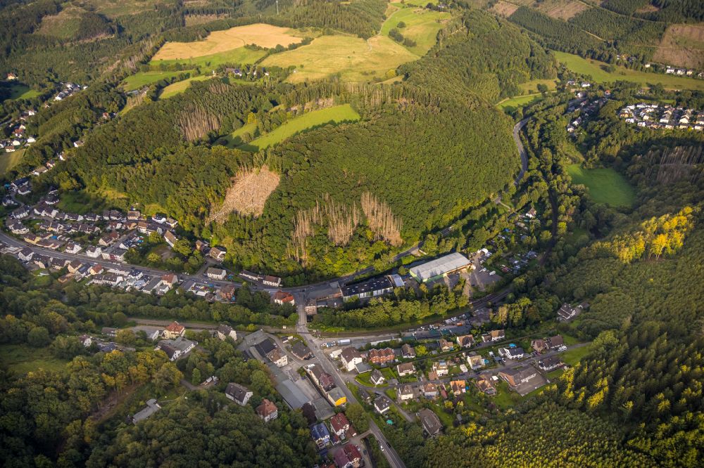 Luftbild Priorei - Dorf - Ansicht am Rande von Waldgebieten in Priorei im Bundesland Nordrhein-Westfalen, Deutschland