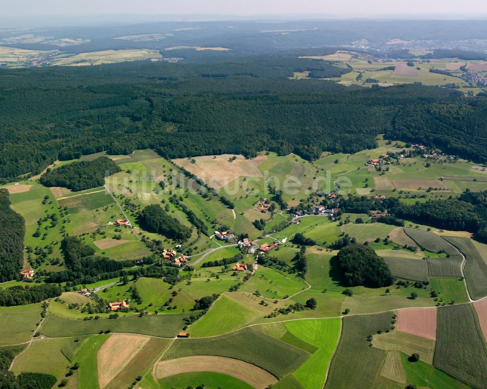 Rohrbach aus der Vogelperspektive: Dorf - Ansicht am Rande Waldgebieten in Rohrbach im Bundesland Hessen, Deutschland