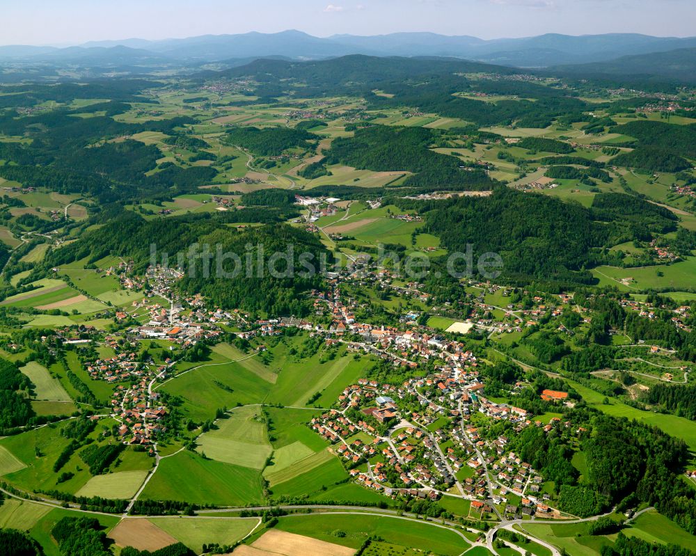 Luftaufnahme Seifertsreuth - Dorf - Ansicht am Rande von Waldgebieten in Seifertsreuth im Bundesland Bayern, Deutschland