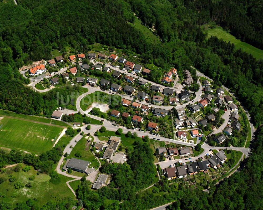 Luftaufnahme Spiegelberg - Dorf - Ansicht am Rande Waldgebieten in Spiegelberg im Bundesland Baden-Württemberg, Deutschland