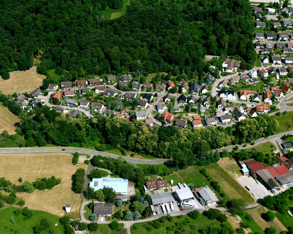 Luftaufnahme Waldprechtsweier - Dorf - Ansicht am Rande von Waldgebieten in Waldprechtsweier im Bundesland Baden-Württemberg, Deutschland