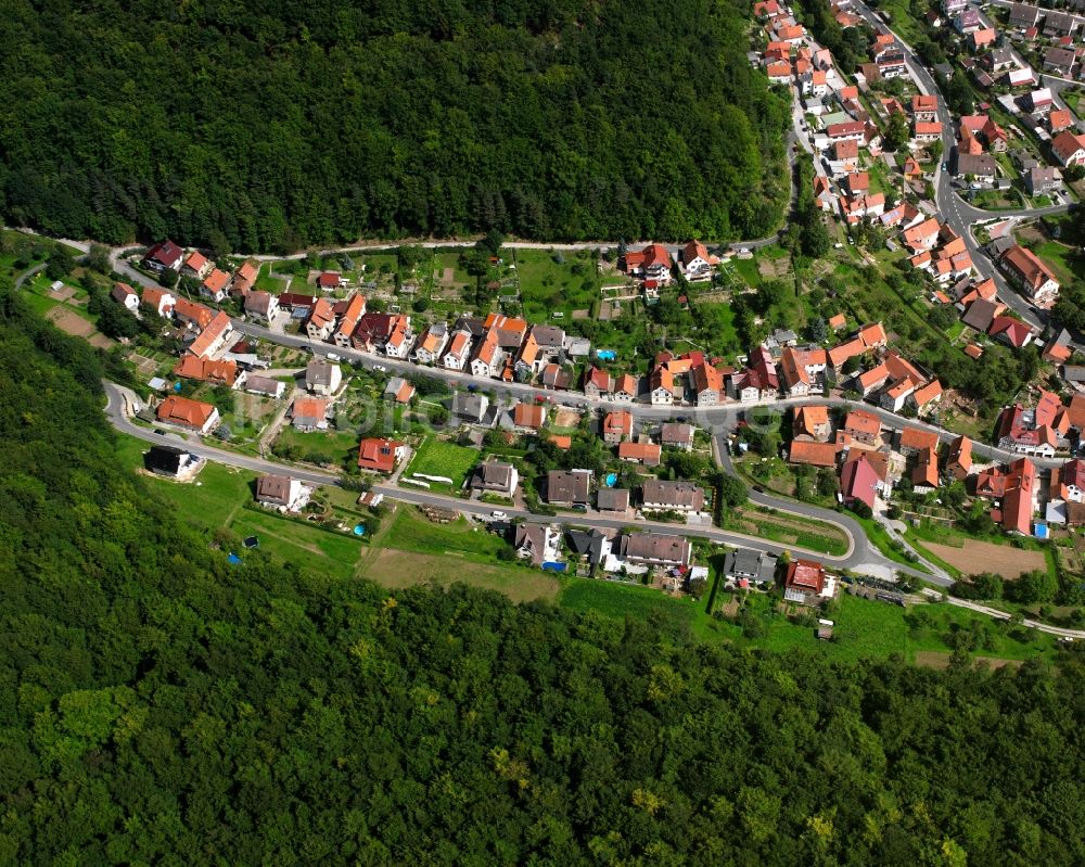 Wendehausen aus der Vogelperspektive: Dorf - Ansicht am Rande Waldgebieten in Wendehausen im Bundesland Thüringen, Deutschland