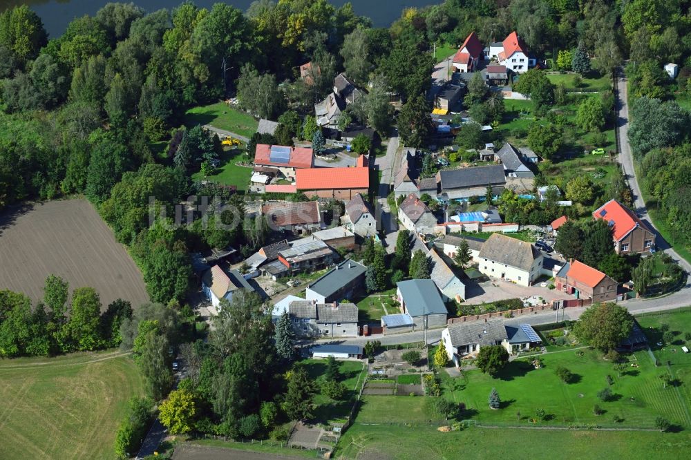 Rattmannsdorf von oben - Dorf - Ansicht in Rattmannsdorf im Bundesland Sachsen-Anhalt, Deutschland