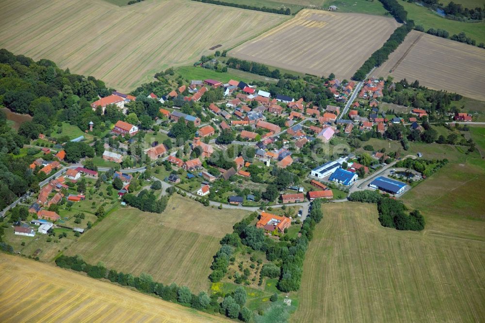 Luftaufnahme Rühstädt - Dorf - Ansicht in Rühstädt im Bundesland Brandenburg, Deutschland