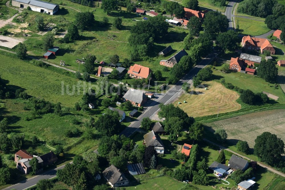 Rosien aus der Vogelperspektive: Dorf - Ansicht von Rosien im Bundesland Niedersachsen