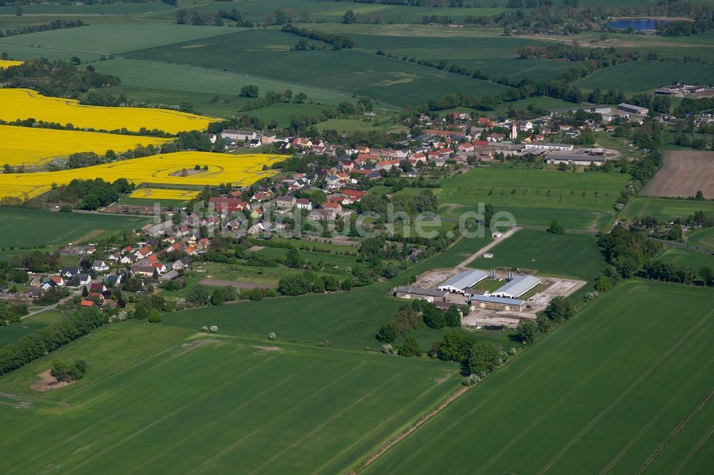 Luftbild Roskow - Dorf - Ansicht in Roskow im Bundesland Brandenburg, Deutschland