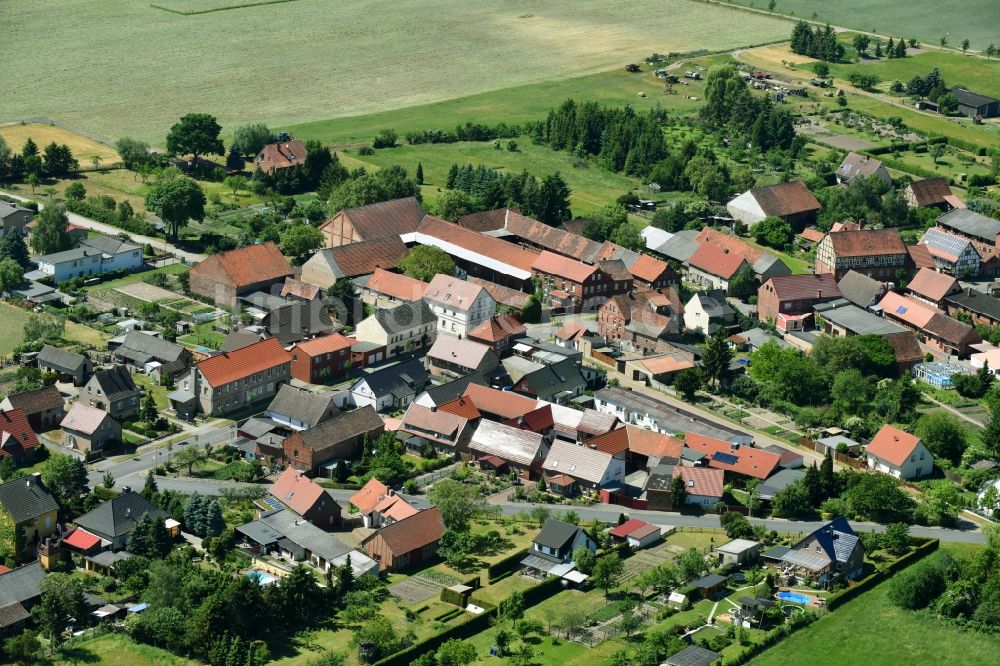 Luftbild Satuelle - Dorf - Ansicht in Satuelle im Bundesland Sachsen-Anhalt, Deutschland