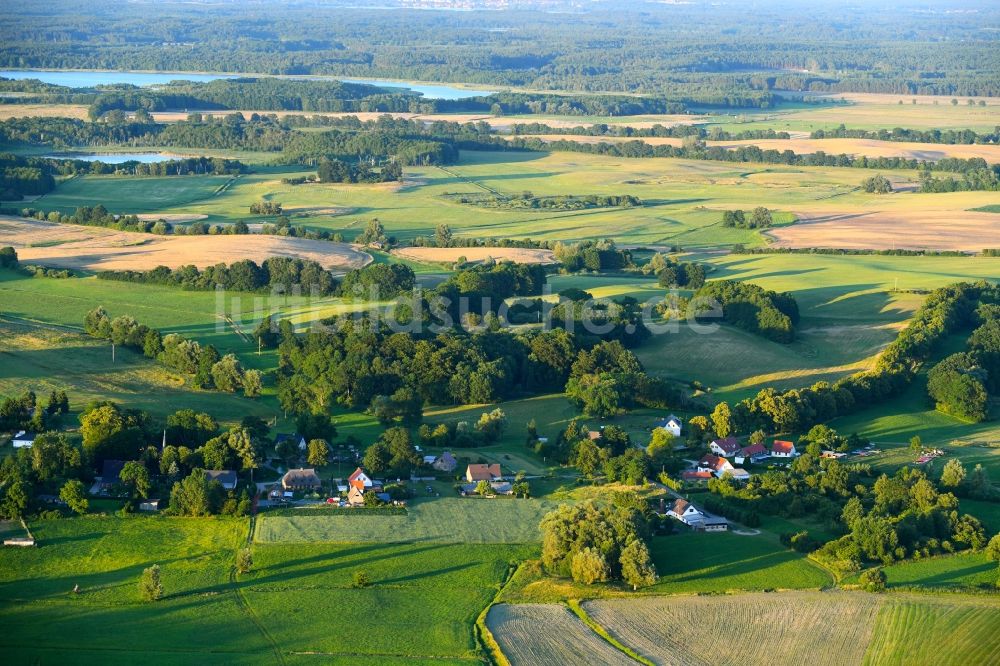 Luftbild Schillersdorf - Dorf - Ansicht in Schillersdorf im Bundesland Mecklenburg-Vorpommern, Deutschland