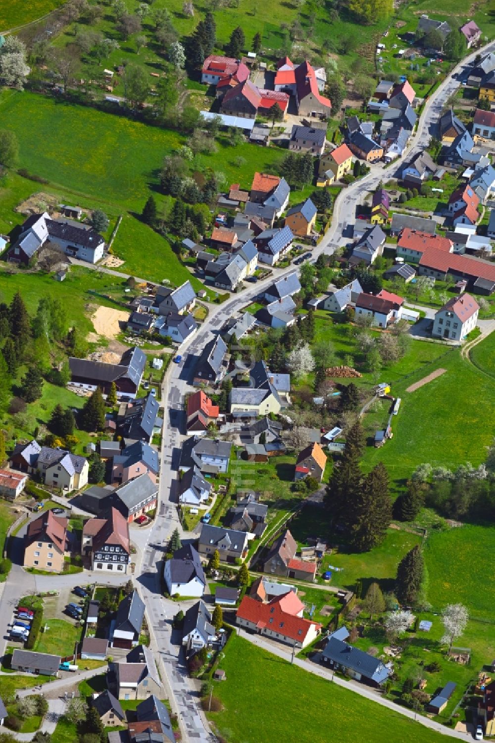 Luftaufnahme Schönberg - Dorf - Ansicht in Schönberg im Bundesland Sachsen, Deutschland