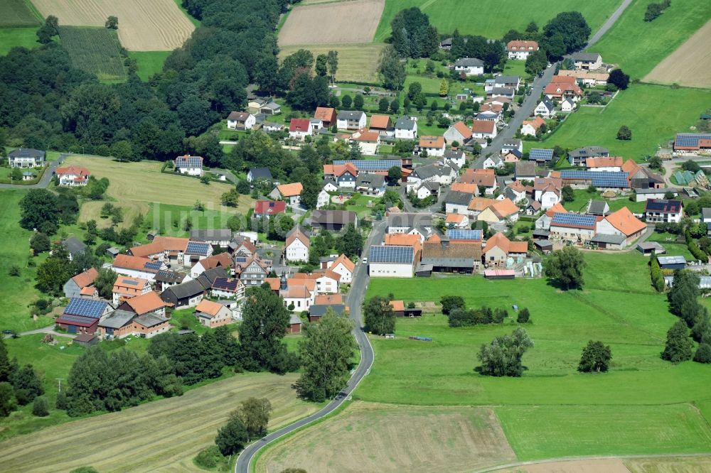 Schwabenrod aus der Vogelperspektive: Dorf - Ansicht in Schwabenrod im Bundesland Hessen, Deutschland